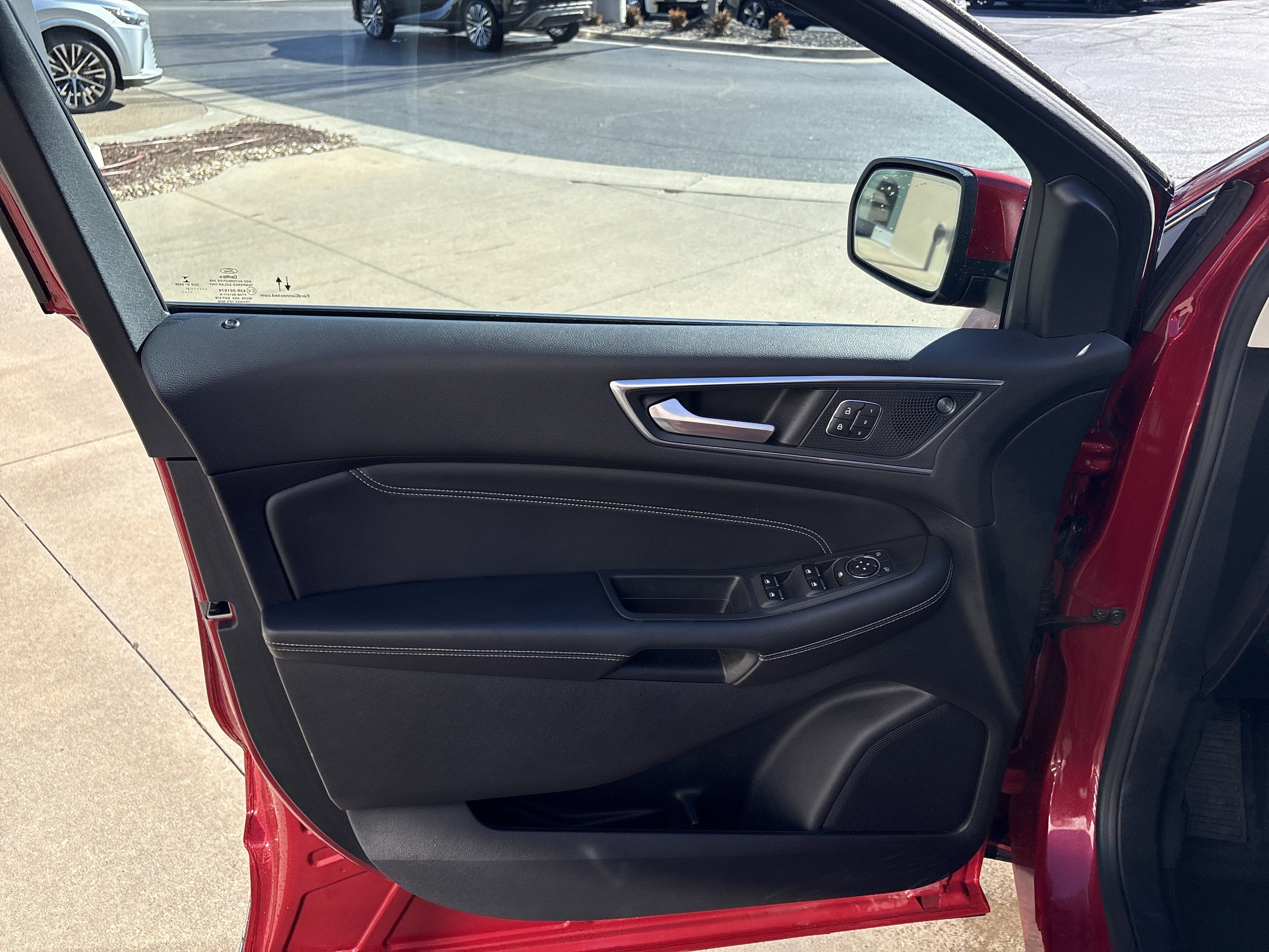 Used 2021 Ford Edge Titanium w/ Equipment Group 301A image 14