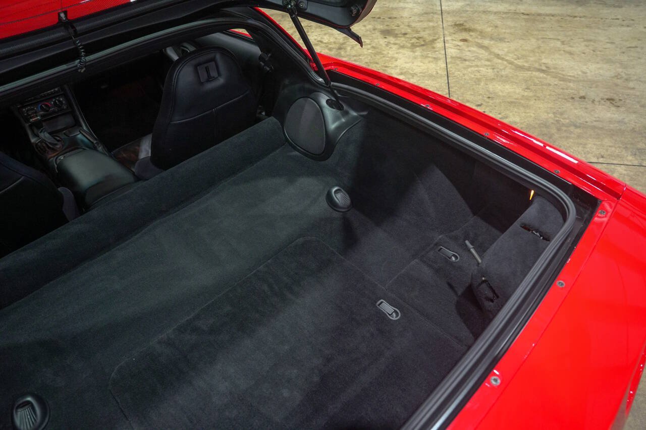Used 2001 Chevrolet Corvette Coupe RWD image 40