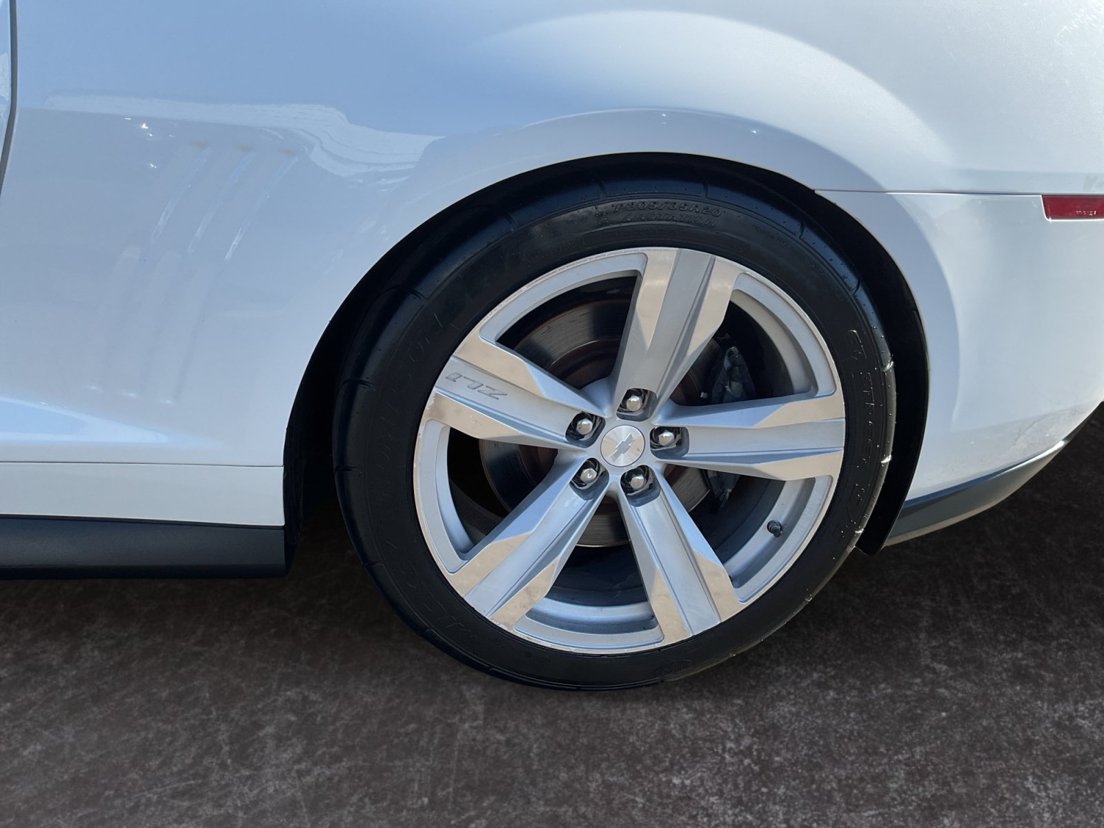 Used 2012 Chevrolet Camaro ZL1 RWD image 9