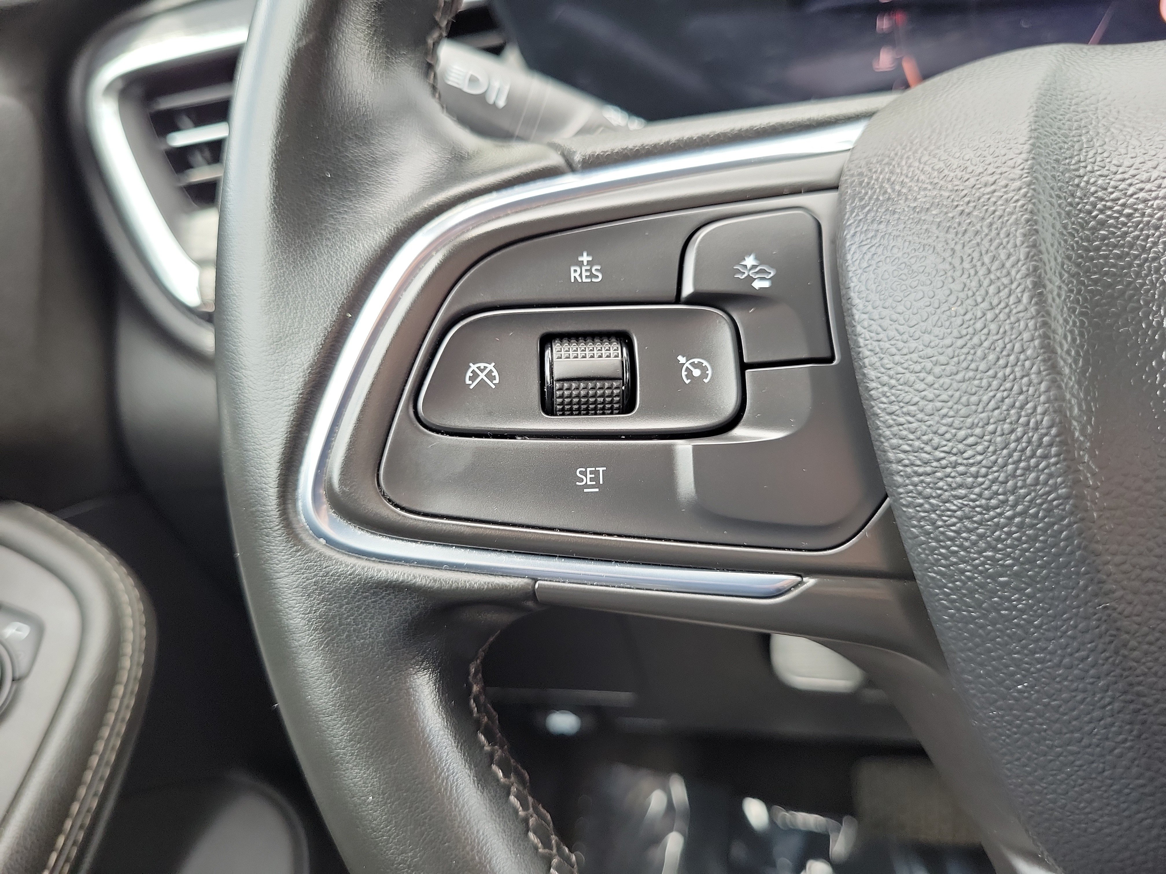 Used 2024 Buick Encore GX Sport Touring AWD/4WD image 20