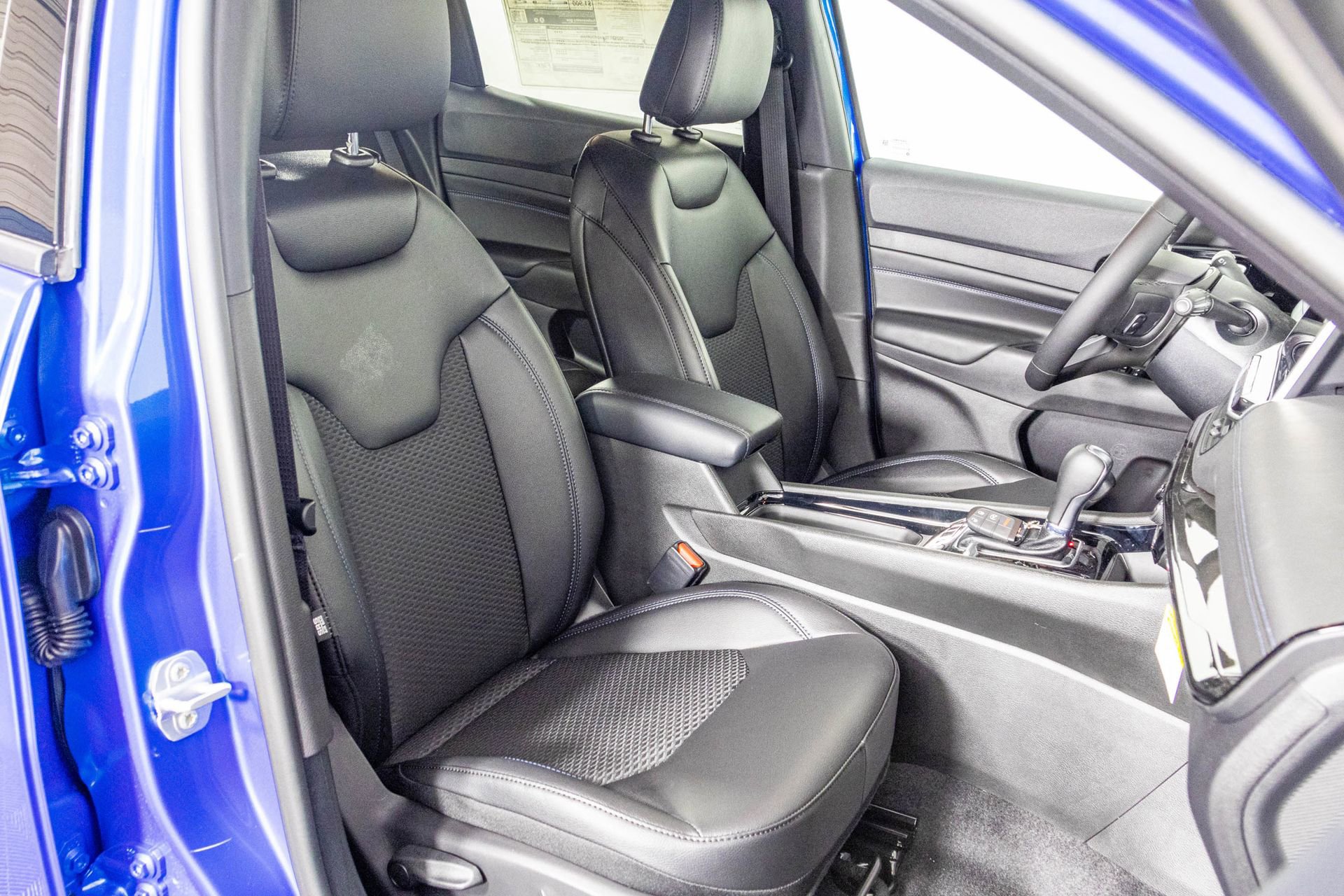 New 2026 Jeep Compass Latitude image 43