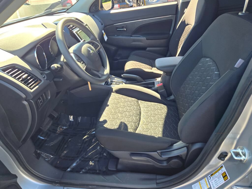 New 2027 Mitsubishi Outlander Sport ES AWD/4WD image 15