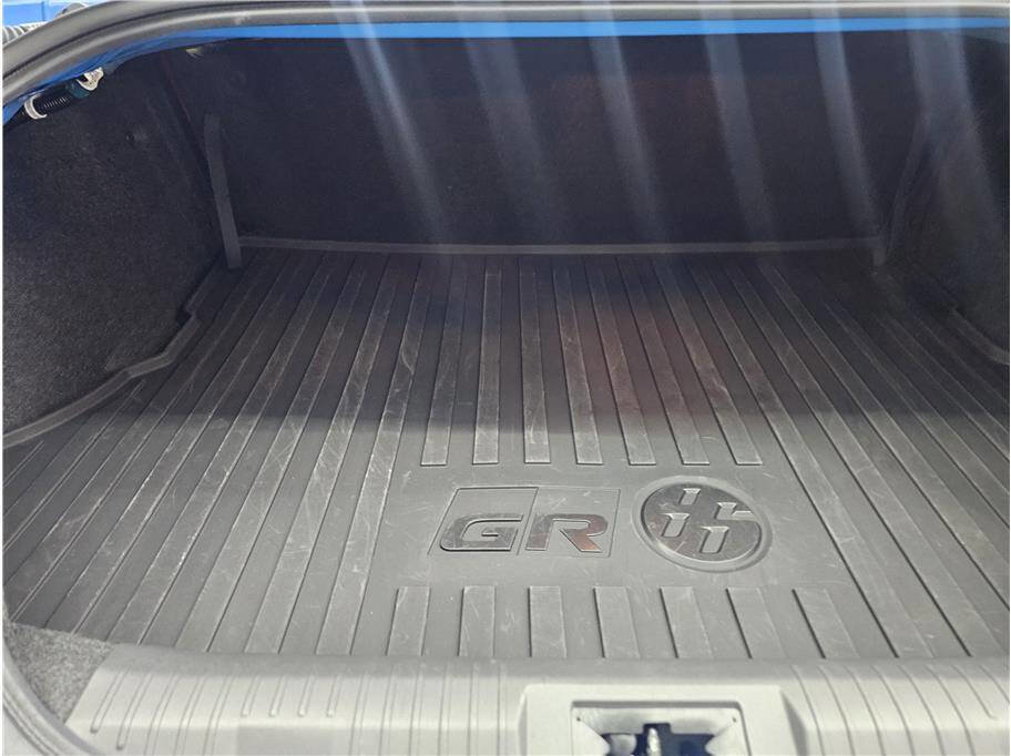 Used 2023 Toyota GR86 w/ ALL Weather Mat Package (TMS) image 11
