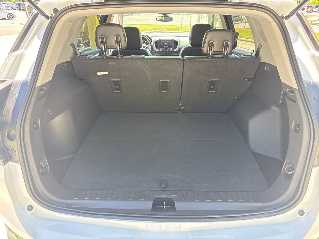 Used 2020 GMC Terrain SLT AWD/4WD image 32