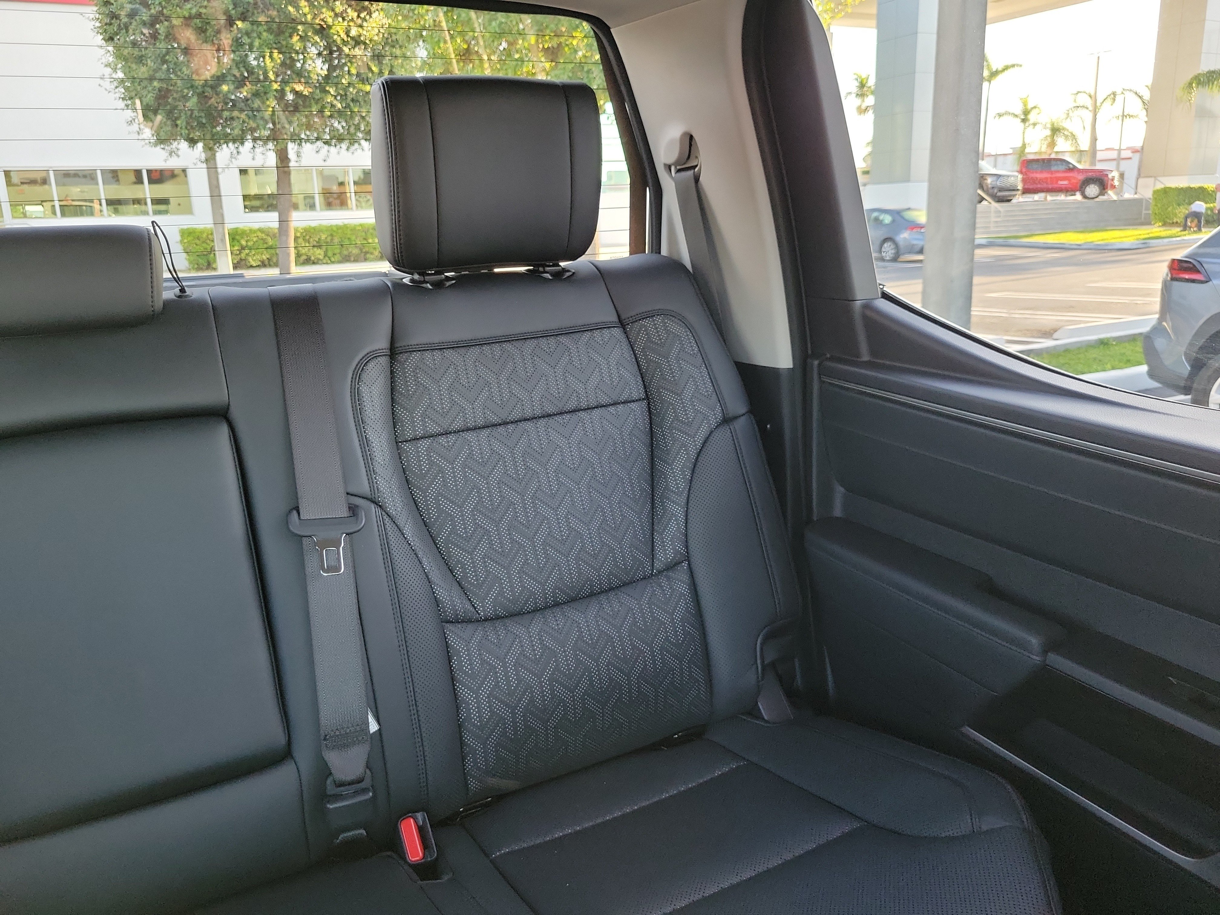 Used 2023 Toyota Tundra Limited AWD/4WD image 22