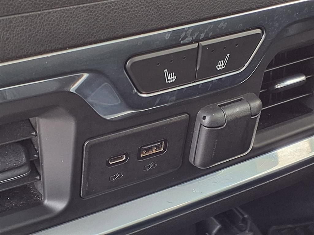 Used 2021 Chevrolet Silverado 1500 LTZ image 14