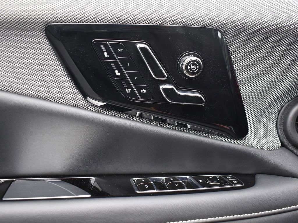 Certified 2025 Cadillac Optiq Sport 2 w/ LPO, Floor Liner Package image 13