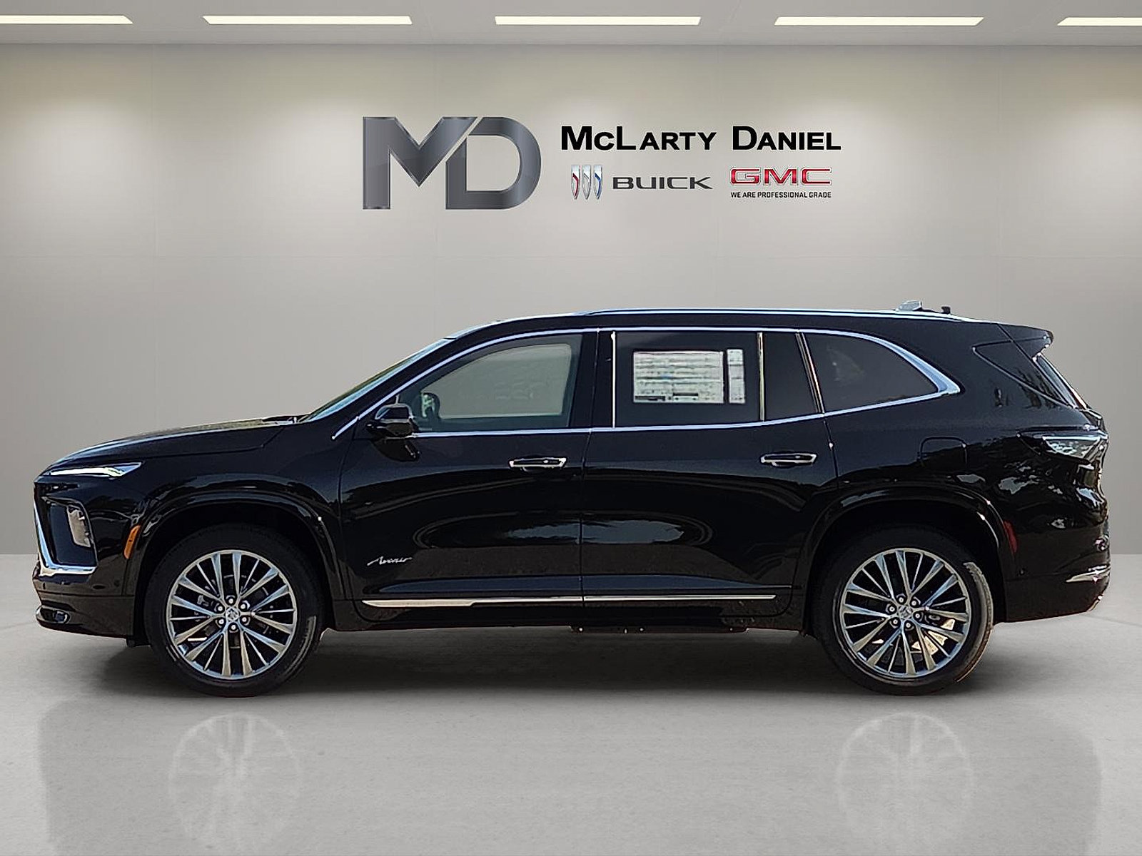 New 2026 Buick Enclave Avenir w/ Super Cruise Package AWD/4WD image 3