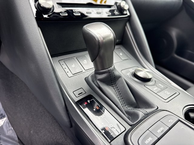 Certified 2025 Lexus IS 350 F Sport RWD image 20