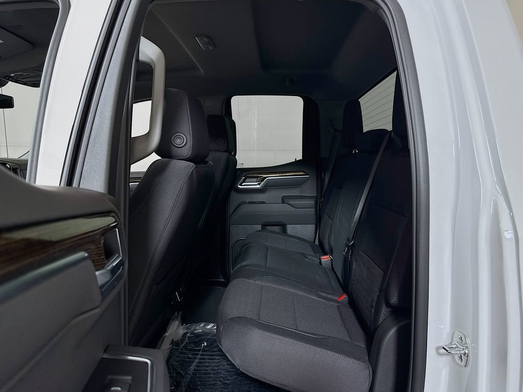 New 2026 GMC Sierra 1500 Elevation image 13