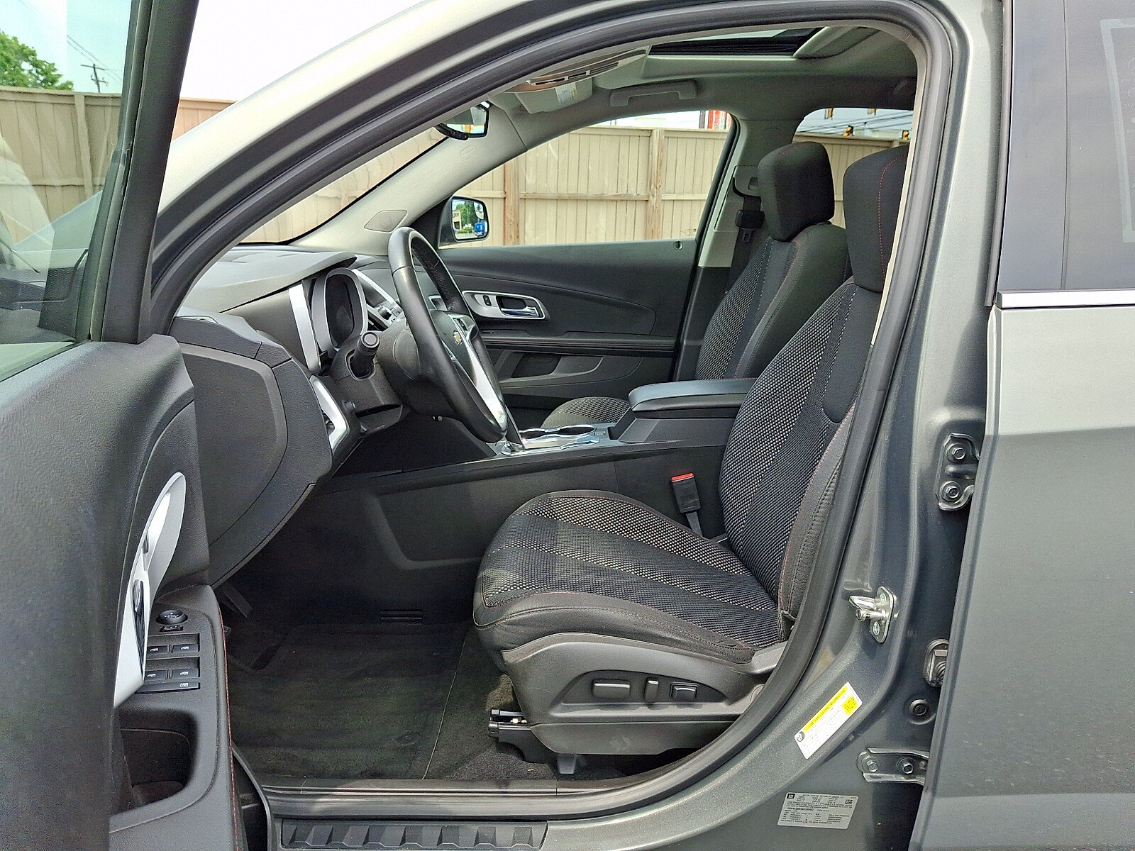 Used 2012 Chevrolet Equinox LT w/ Driver Convenience Package FWD image 15
