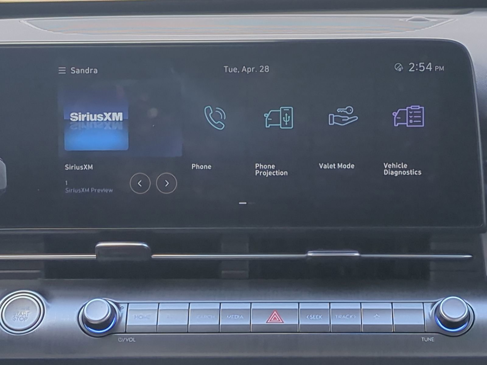 Certified 2024 Hyundai Kona SEL FWD image 21