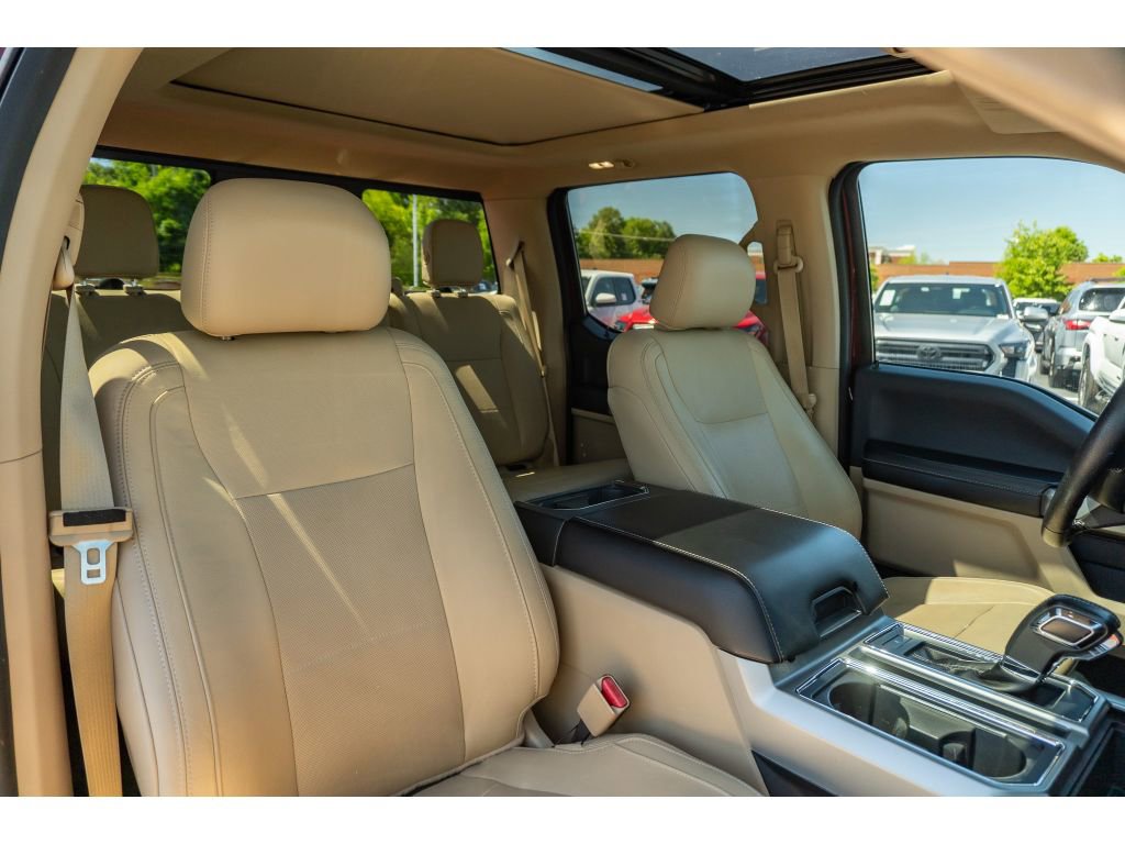 Used 2015 Ford F150 Lariat w/ Equipment Group 502A Luxury RWD image 19