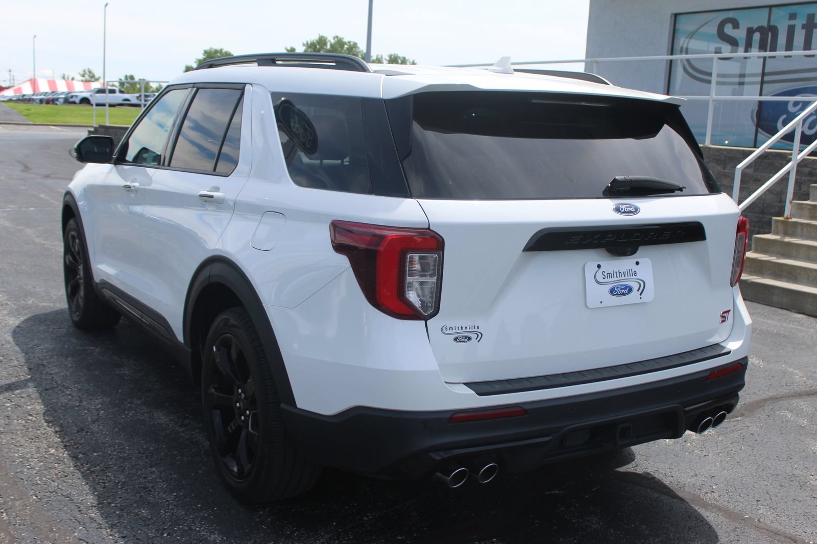 Used 2023 Ford Explorer ST w/ Equipment Group 401A AWD/4WD image 4