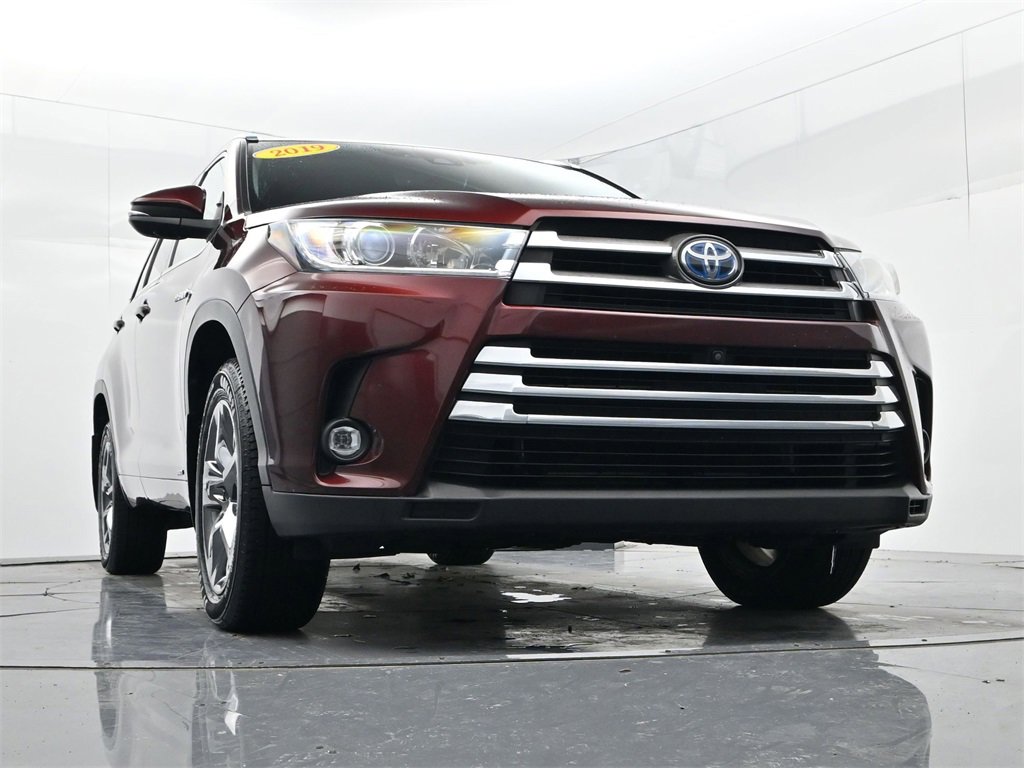 Used 2019 Toyota Highlander Limited Platinum image 40