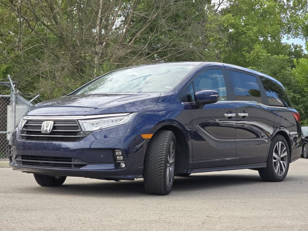 Used 2023 Honda Odyssey Touring image 12