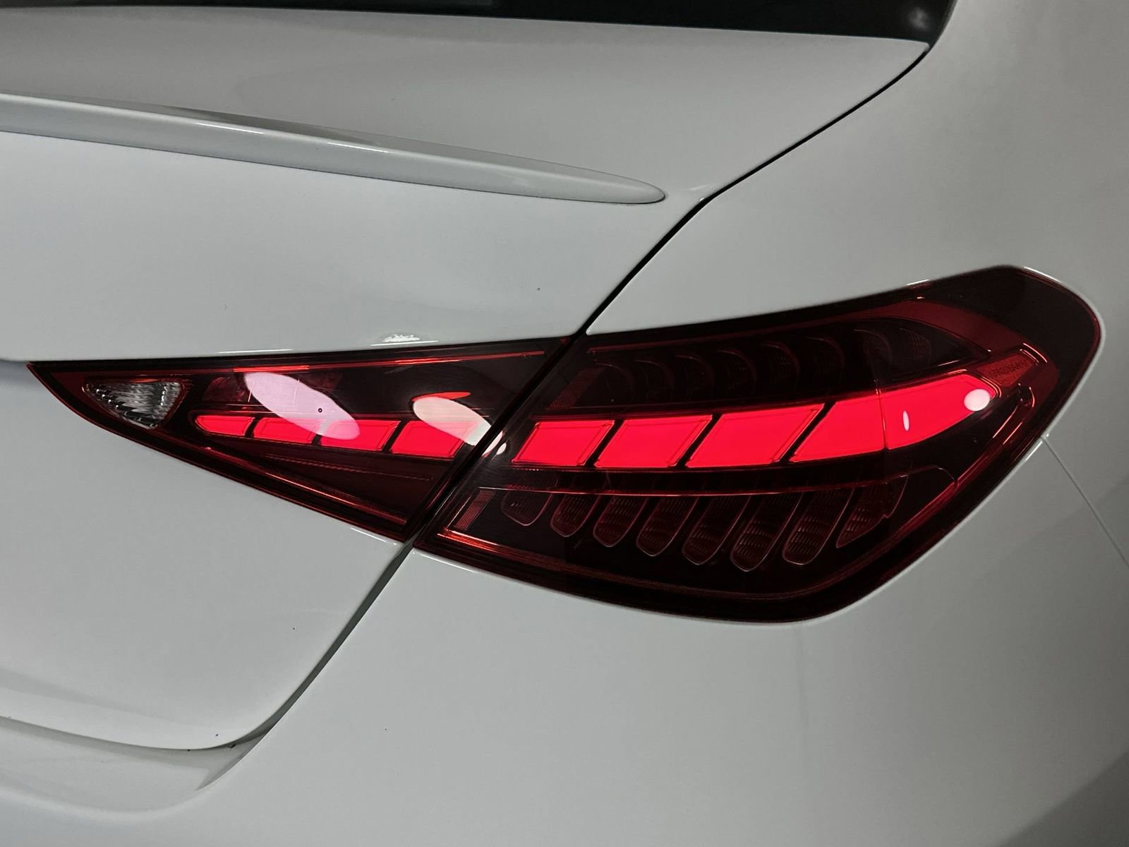 Used 2025 Mercedes-Benz C 300 Sedan image 25