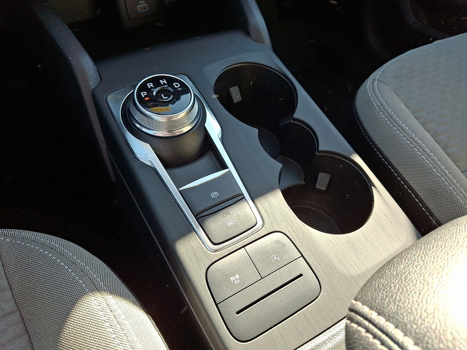 Certified 2022 Ford Escape SE w/ Convenience Package image 17