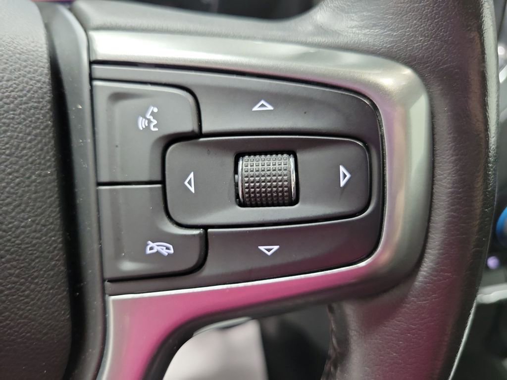 Used 2022 Chevrolet Silverado 1500 LT AWD/4WD image 40