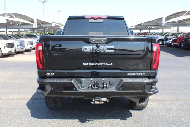 Used 2024 GMC Sierra 2500 Denali Ultimate w/ Max Trailering Package AWD/4WD image 4