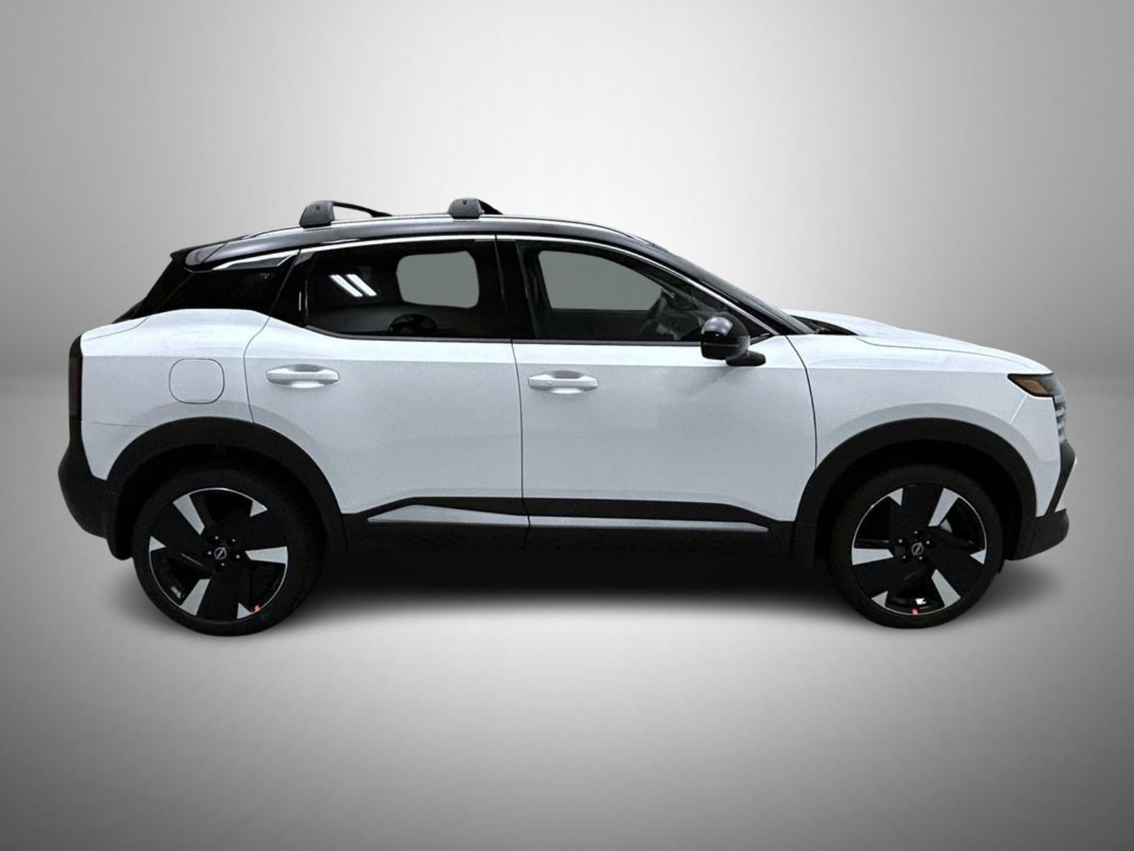 New 2026 Nissan Kicks SR w/ Cold Weather Package AWD/4WD image 4
