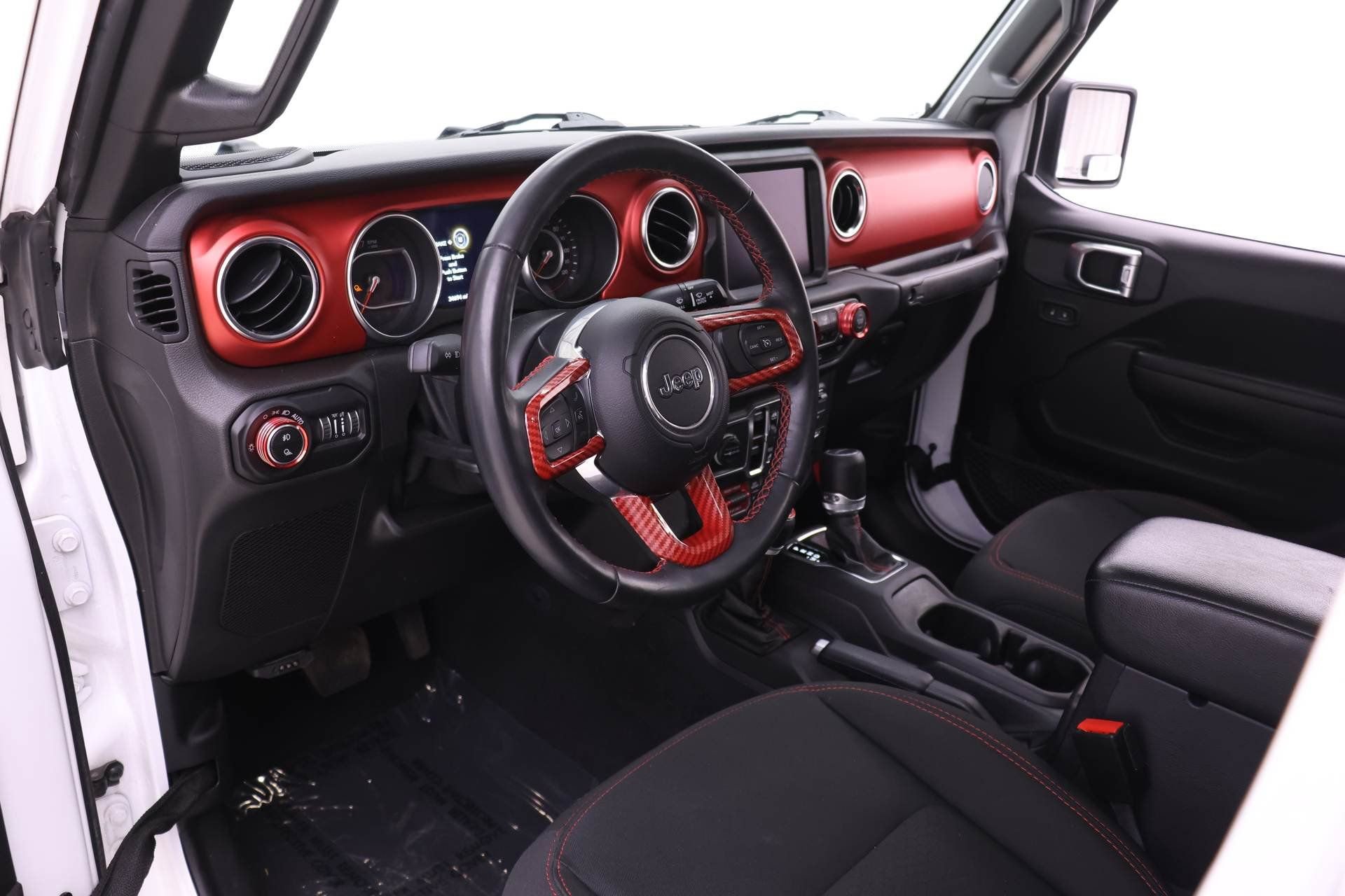 Used 2021 Jeep Gladiator Rubicon image 3