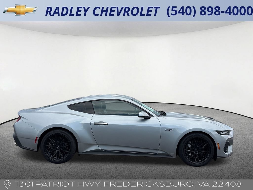 Used 2024 Ford Mustang GT Premium RWD image 18