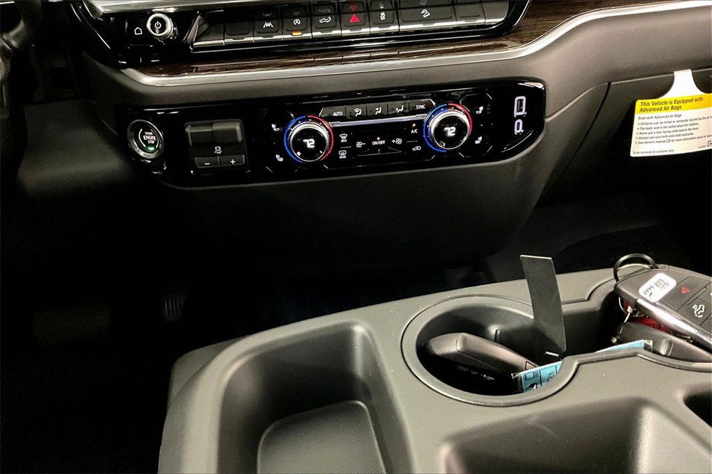 New 2026 GMC Sierra 1500 Elevation image 7