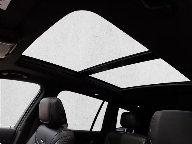 Used 2021 Cadillac XT6 Premium Luxury image 16