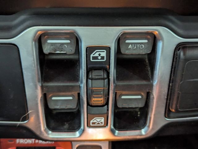 Used 2019 Jeep Wrangler Unlimited Rubicon image 15