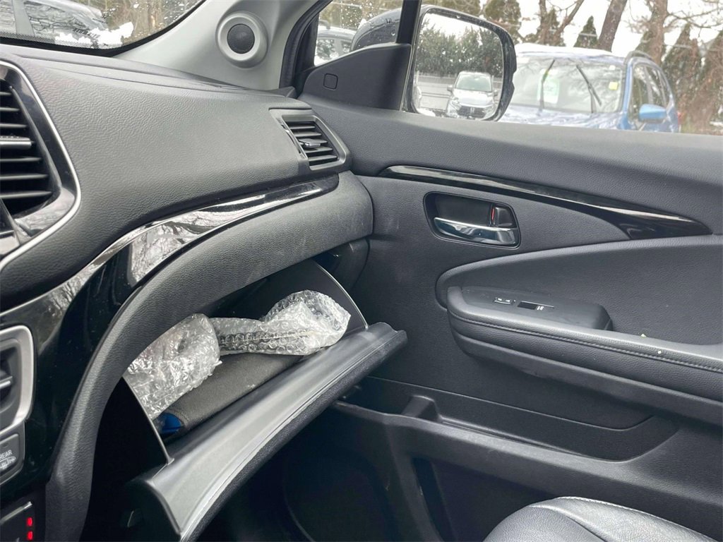 Certified 2022 Honda Pilot Touring image 32