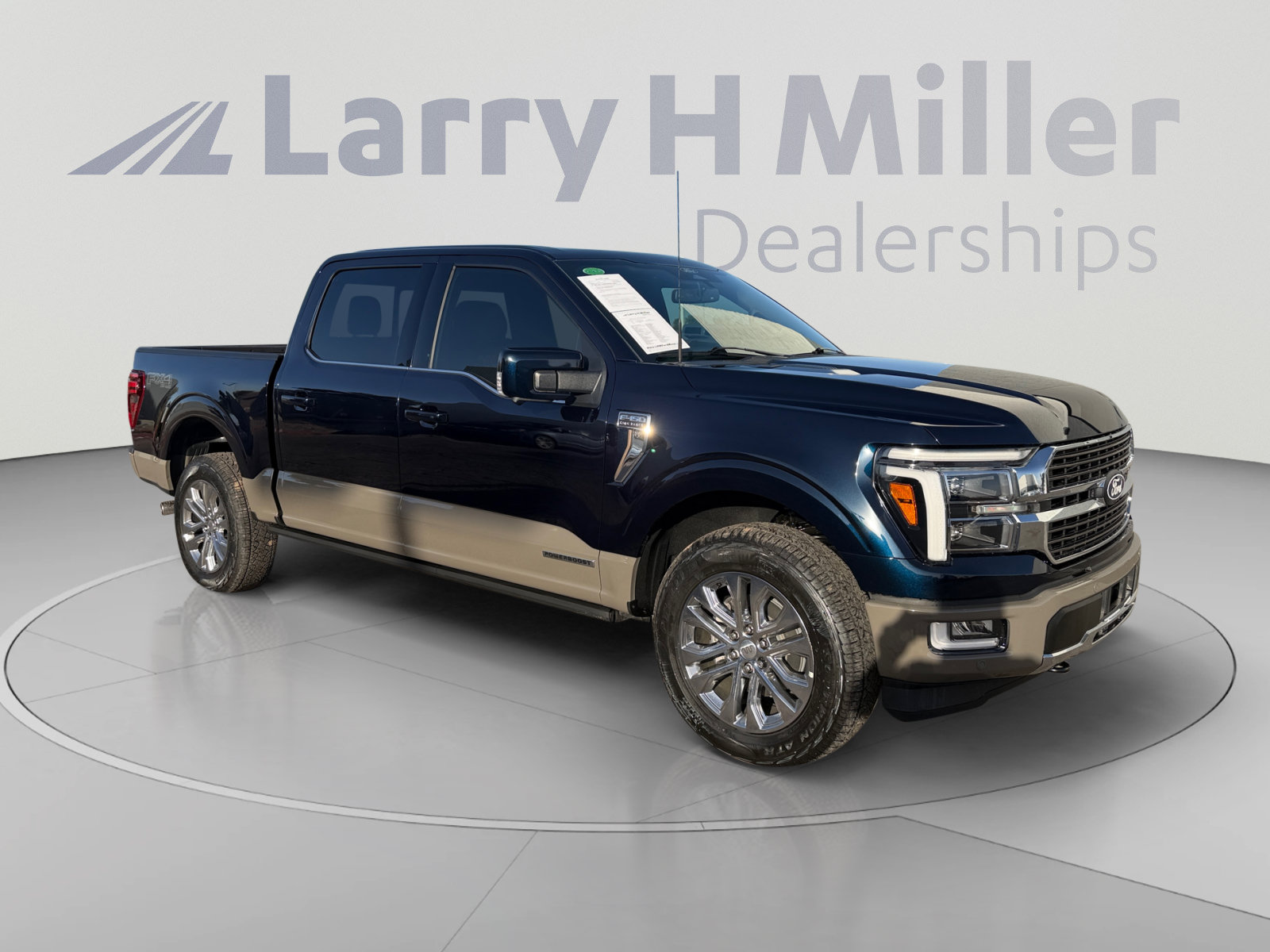 Used 2025 Ford F150 King Ranch w/ FX4 Off-Road Package AWD/4WD image 7