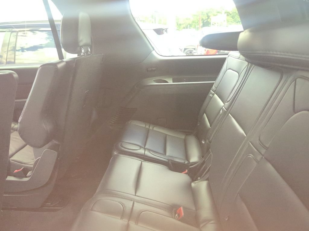 Used 2024 Lincoln Navigator Reserve AWD/4WD image 16