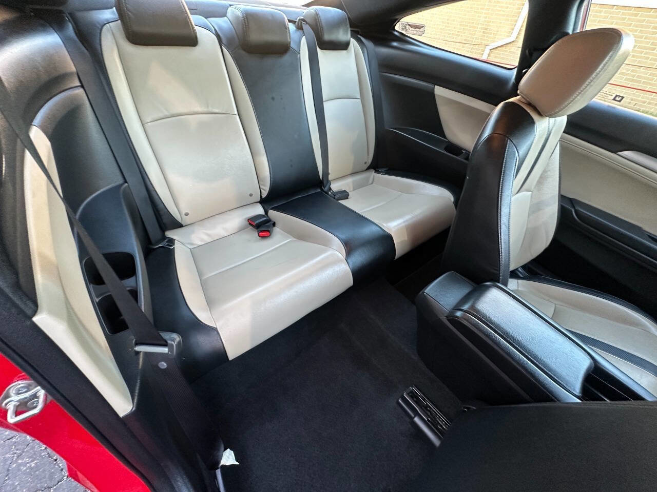 Used 2016 Honda Civic EX-L image 21