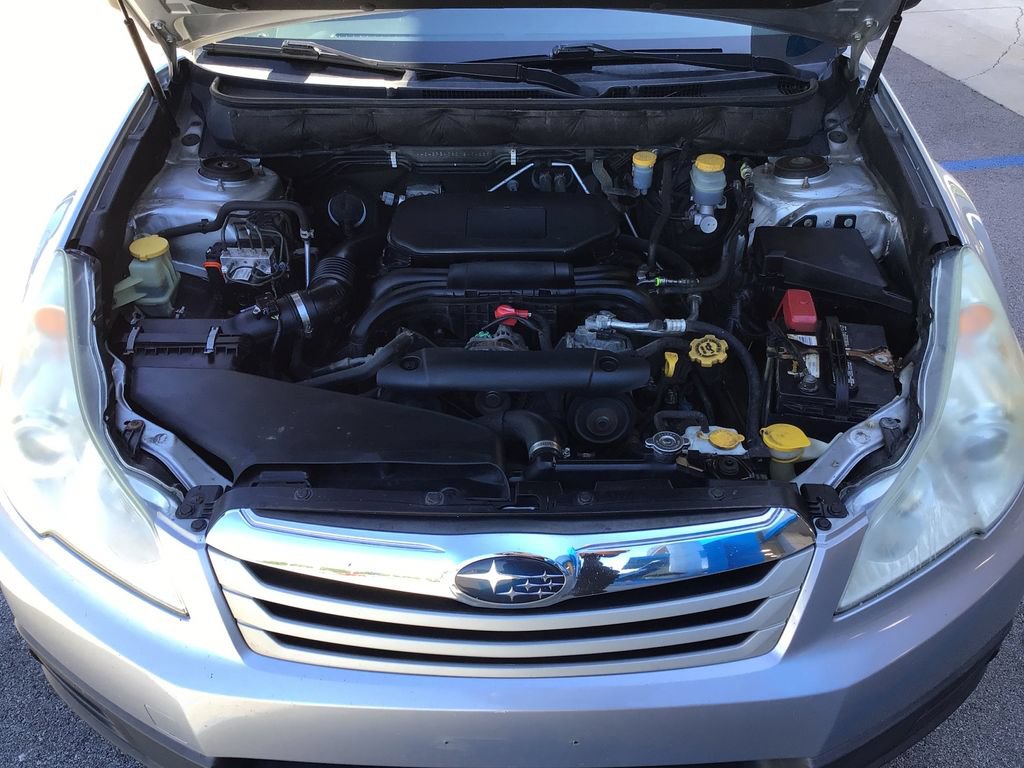 Used 2012 Subaru Outback 2.5i AWD/4WD image 35