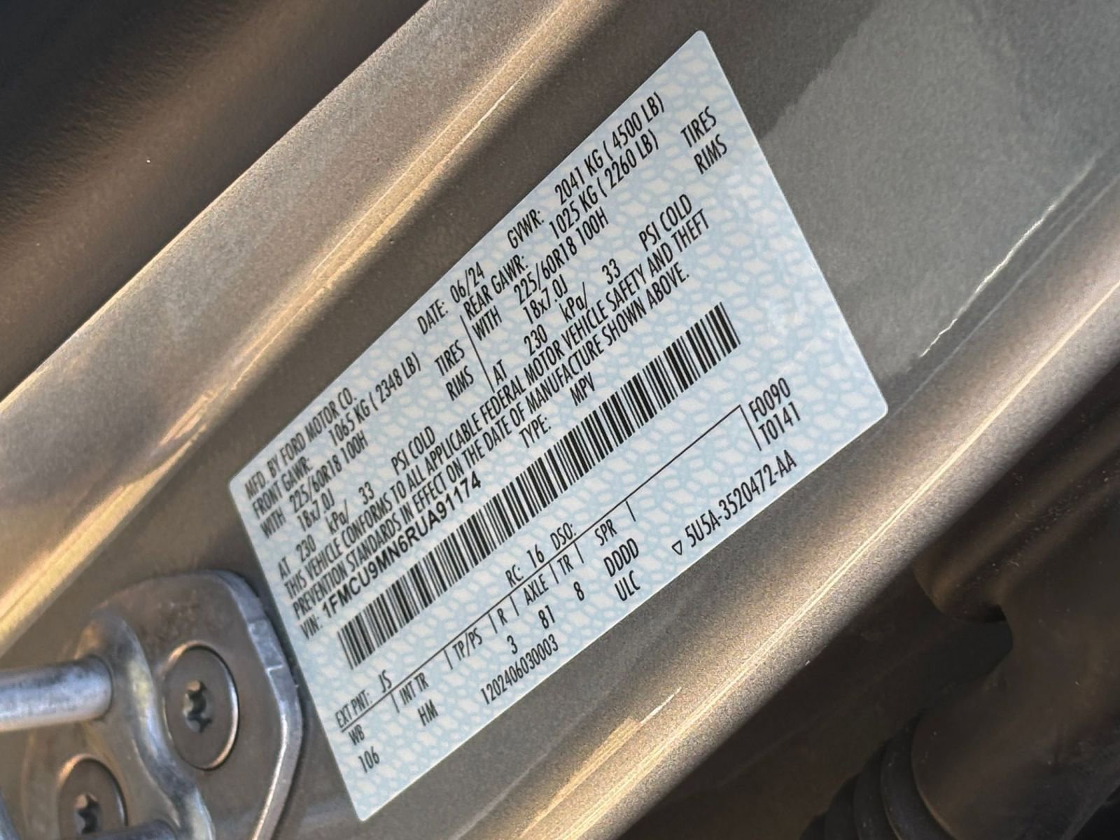 Used 2024 Ford Escape ST-Line image 31