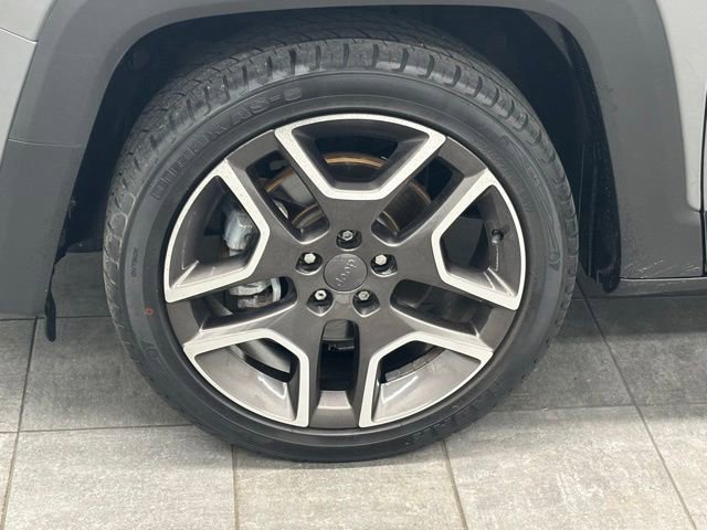 Used 2020 Jeep Renegade Latitude w/ Popular Equipment Group FWD image 6