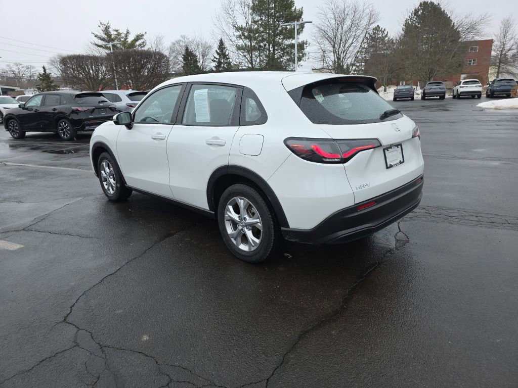 Certified 2023 Honda HR-V LX image 5