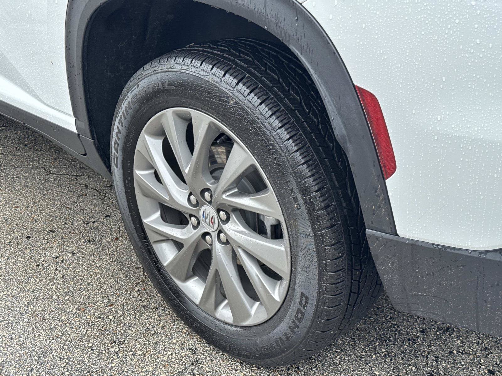 Used 2026 Buick Enclave Preferred FWD image 12