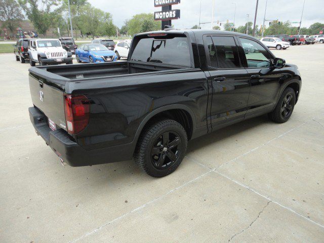 Used 2023 Honda Ridgeline Black Edition image 16