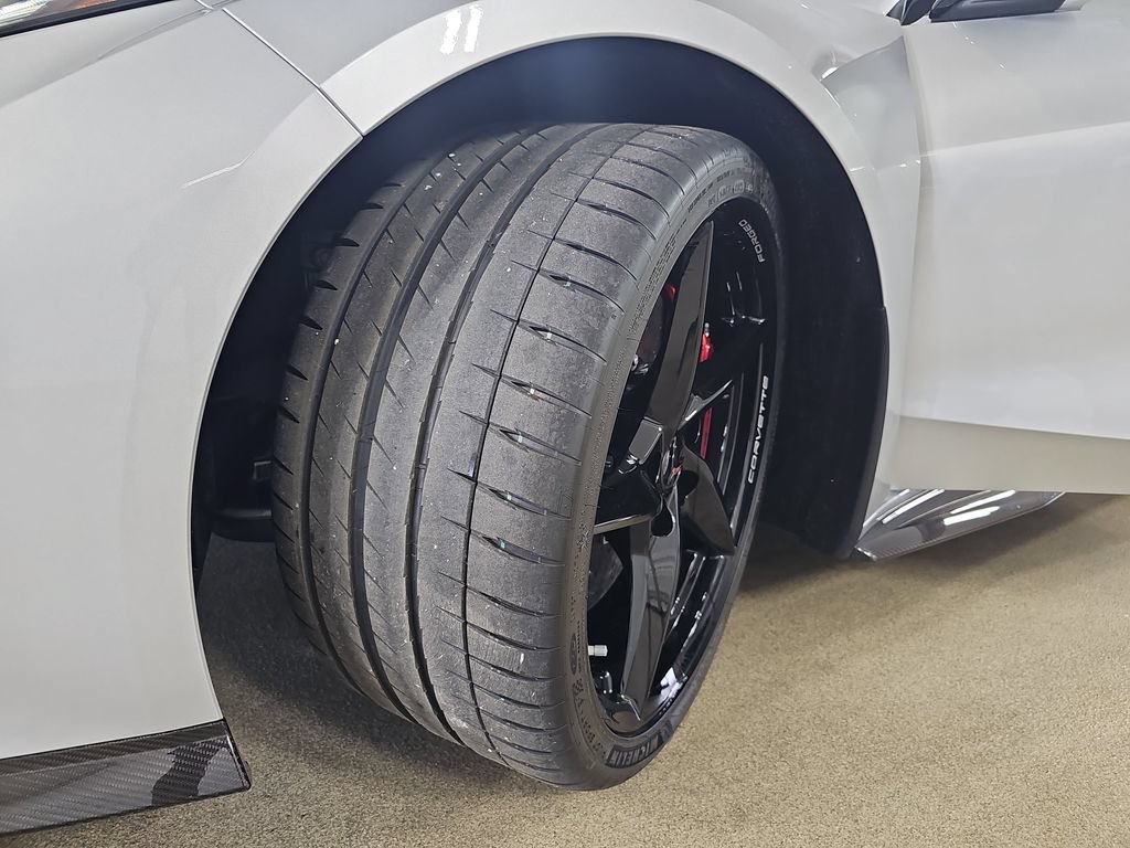Used 2026 Chevrolet Corvette E-Ray AWD/4WD image 34