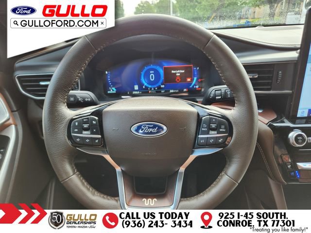 Used 2023 Ford Explorer King Ranch w/ Technology Package image 11