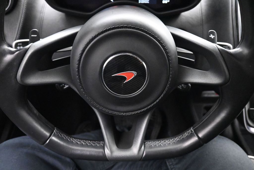 Used 2019 McLaren 570S Spider RWD image 20