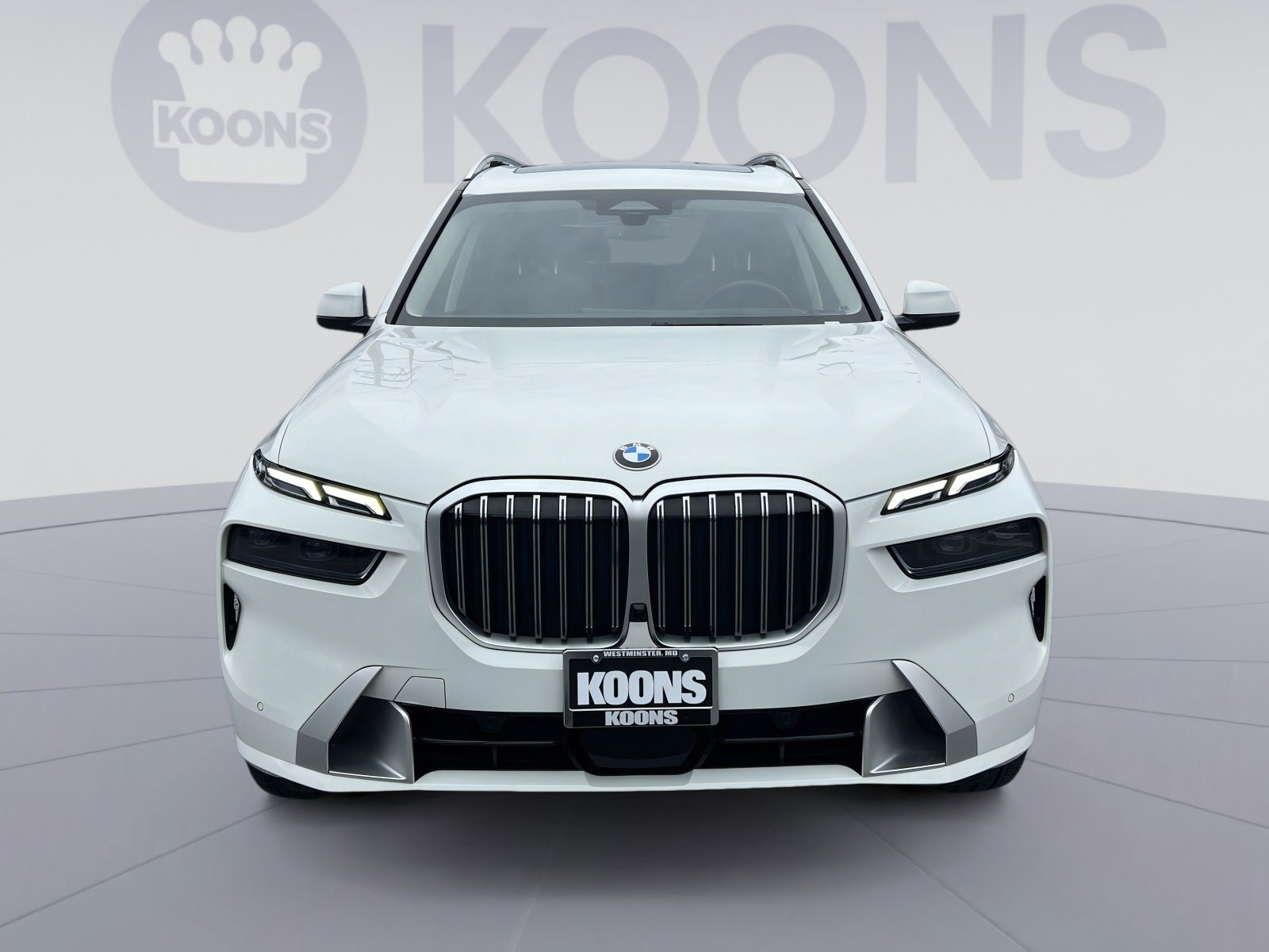 Used 2024 BMW X7 xDrive40i w/ Premium Package image 11