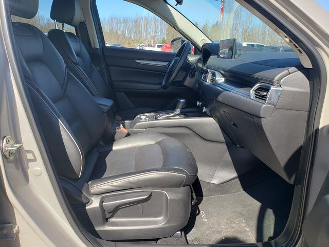 Used 2024 MAZDA CX-5 AWD 2.5 S w/ Select Package image 16