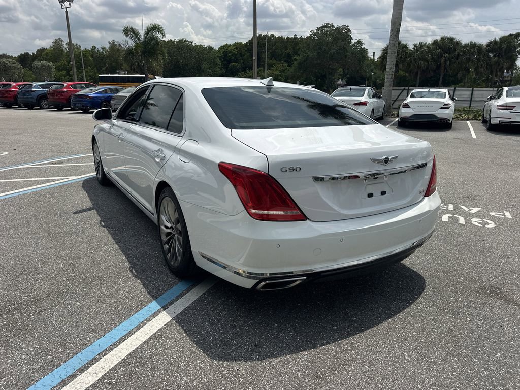 Used 2018 Genesis G90 5.0 Ultimate RWD image 9
