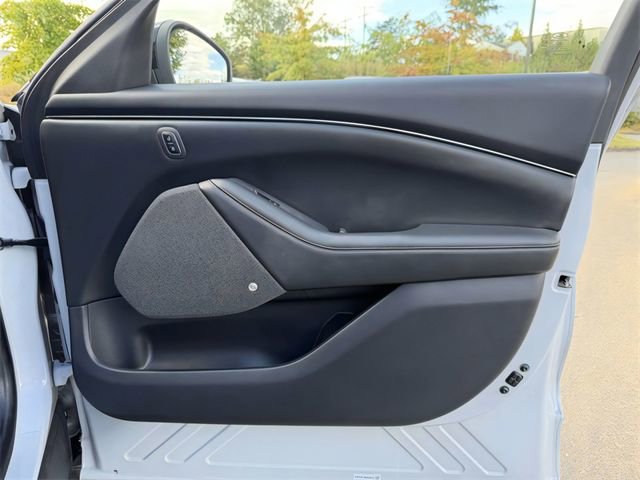 Used 2021 Ford Mustang Mach-E Premium image 25