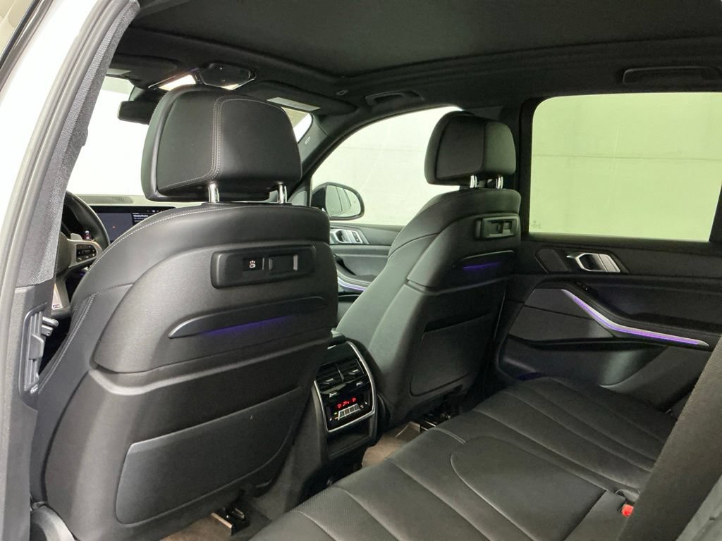 Used 2019 BMW X5 xDrive40i w/ M Sport Package AWD/4WD image 25
