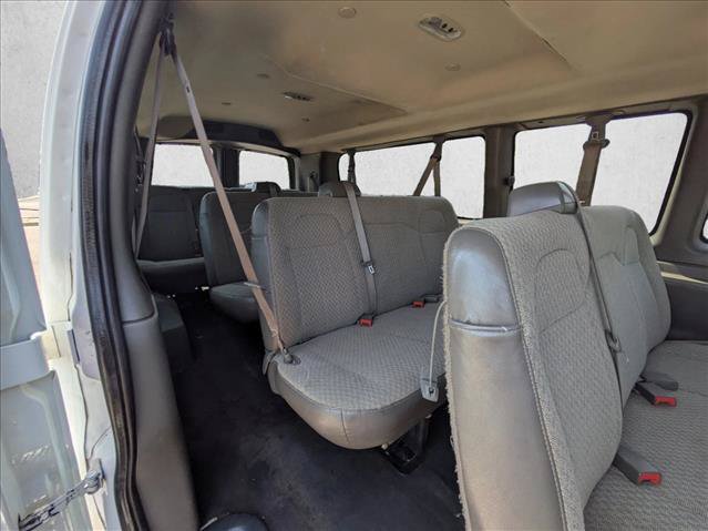 Used 2019 Chevrolet Express 3500 LT w/ LT Preferred Equipment Group RWD image 17