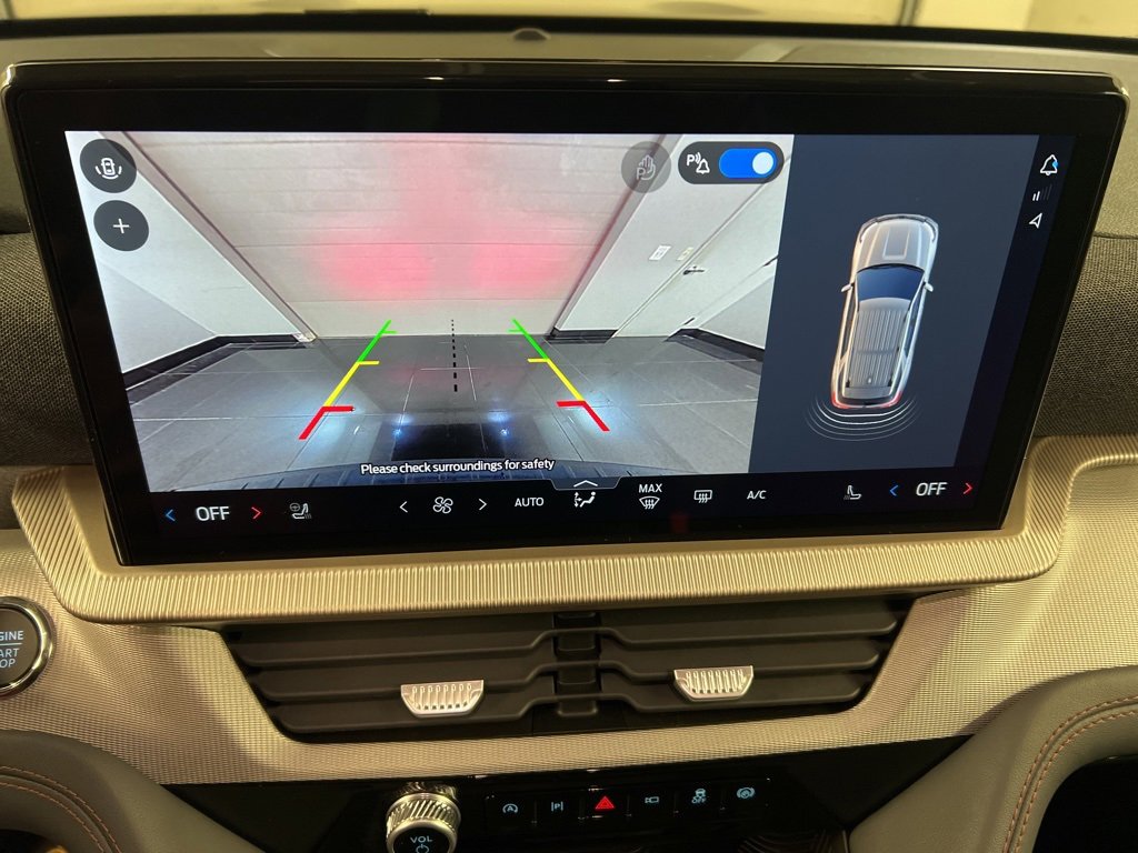 New 2026 Ford Explorer Active w/ Active Comfort Package image 12